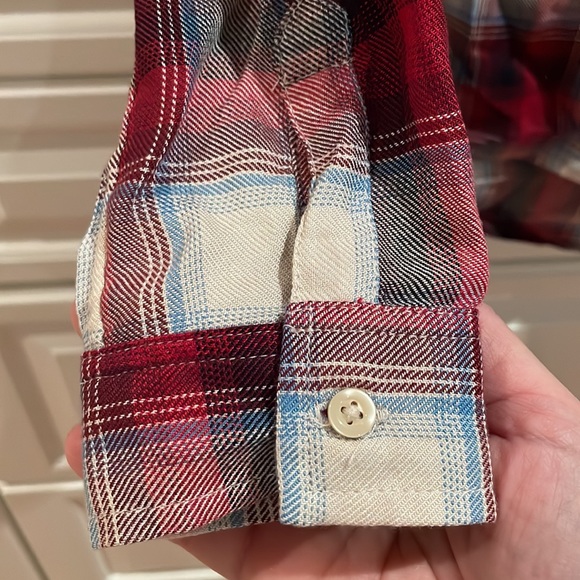 GAP kids red/white plaid collarless shirt. - Picture 3 of 8